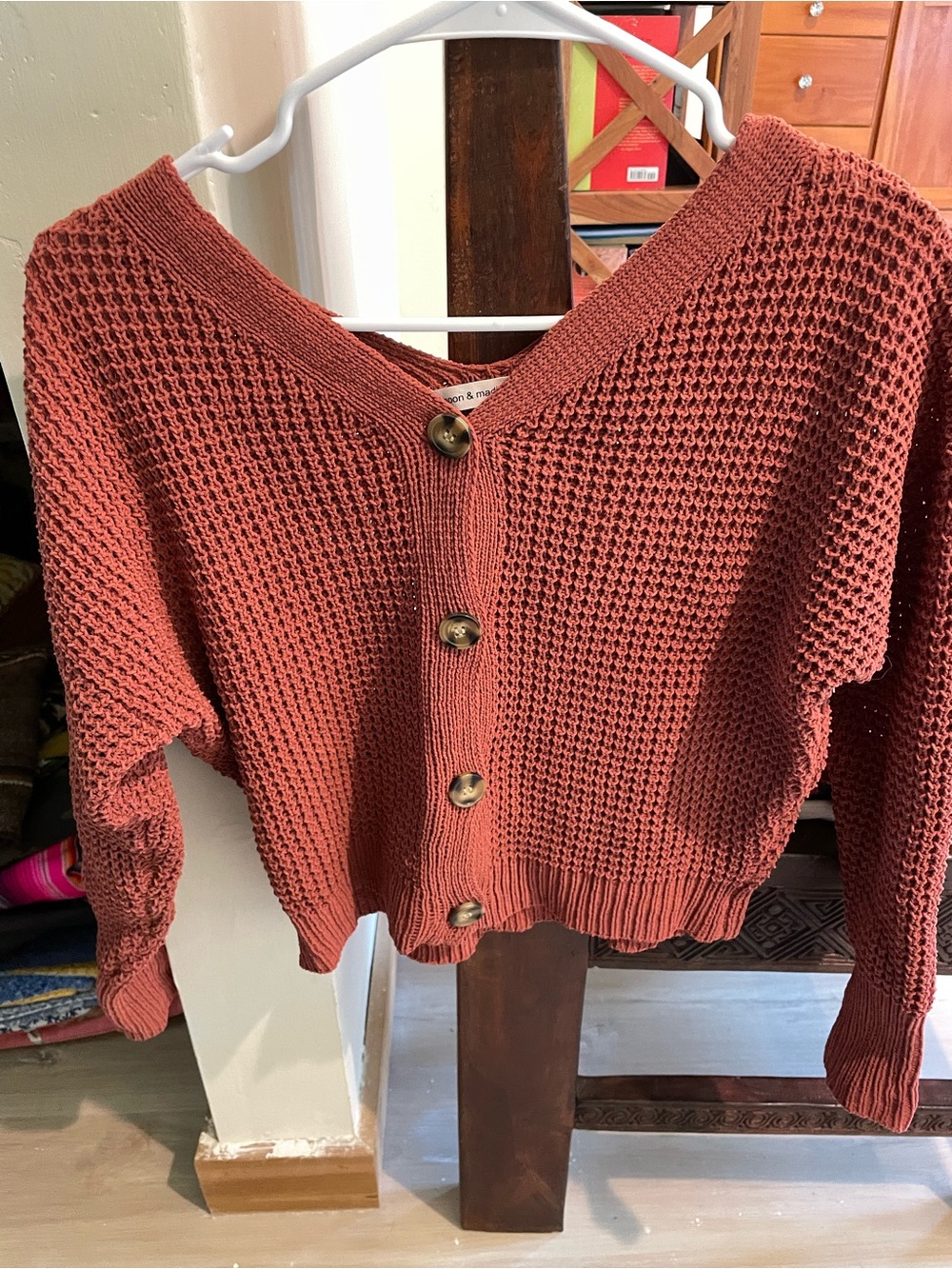 moon & madison Rust Button-Front Cropped Knit Cardigan